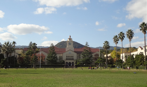 関西学院大学